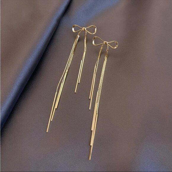 “Sweet Intentions” Gold Bow Dainty Delicate Tassel Sterling Silver Stud Earrings - Picture 7 of 7